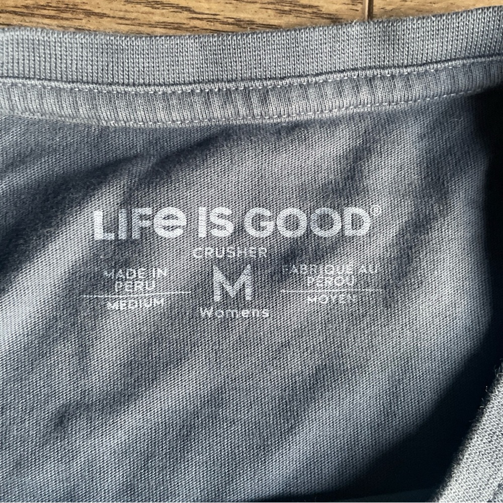 Life Is Good WomenI Like it Dirty Martini Short Sleeve Crusher Boxy Tee Sz Med - Picture 4 of 8
